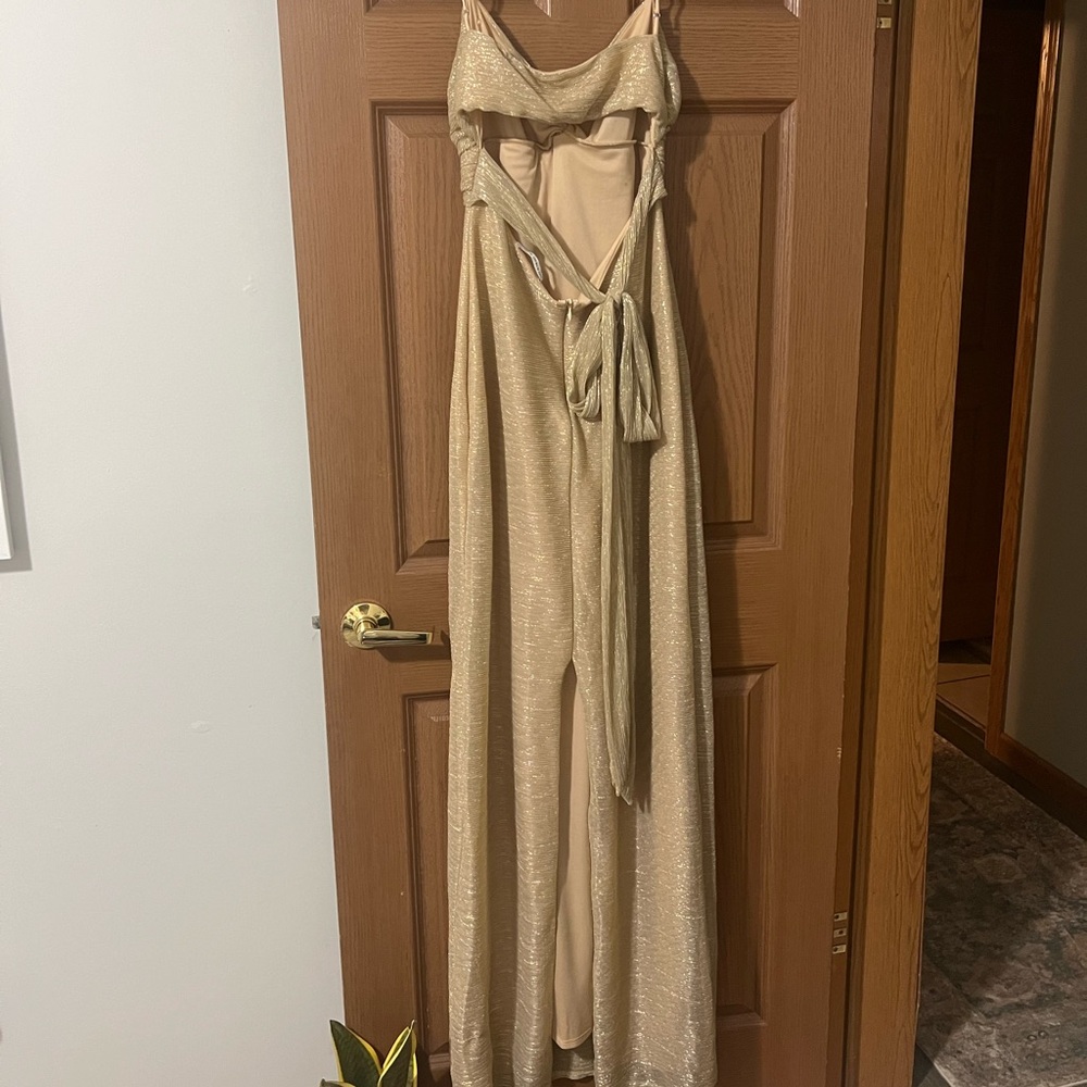 NEW WITH TAGS Lucy In The Sky Twist Shimmer Wrap Dress in Gold - Picture 6 of 7